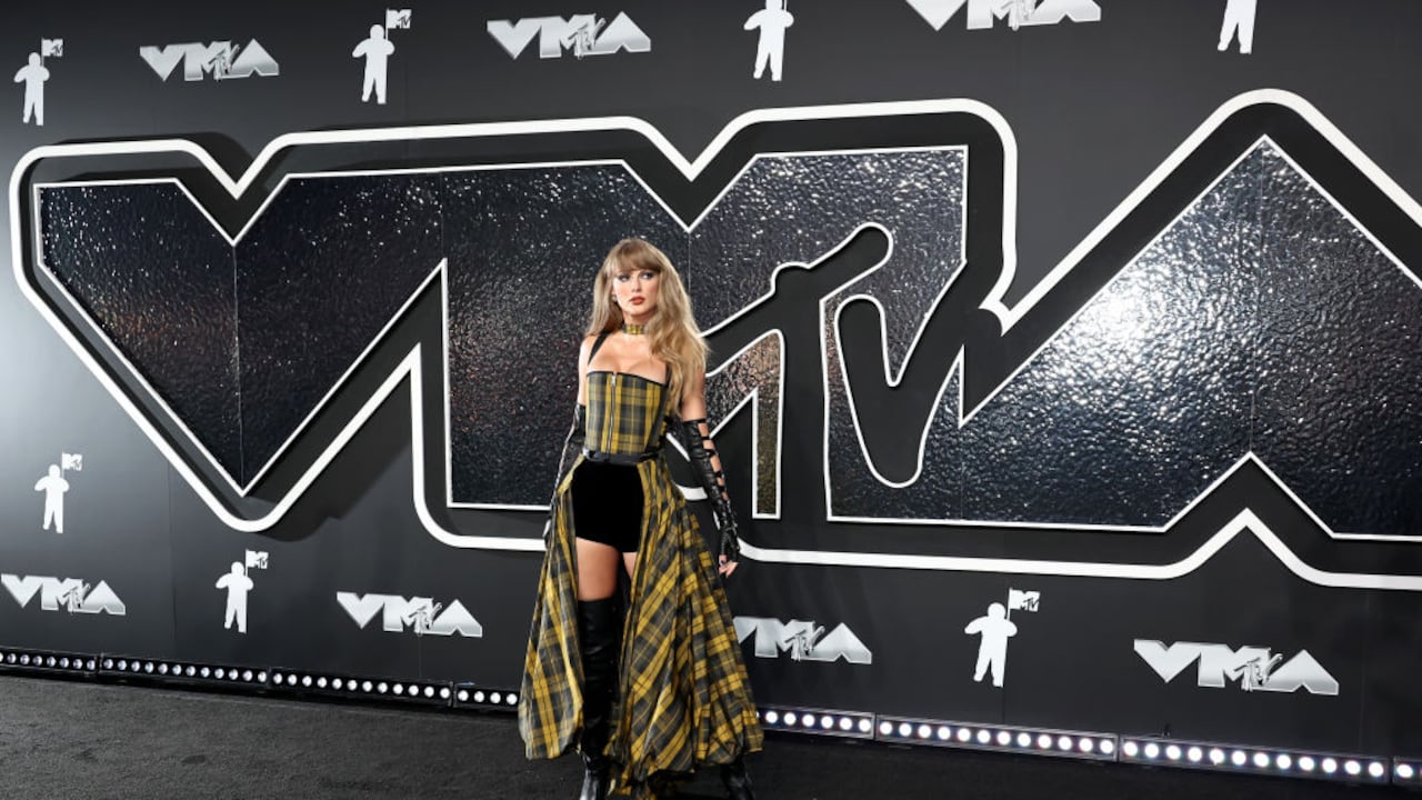 Taylor Swift en los Premios MTV VMA's 2024.