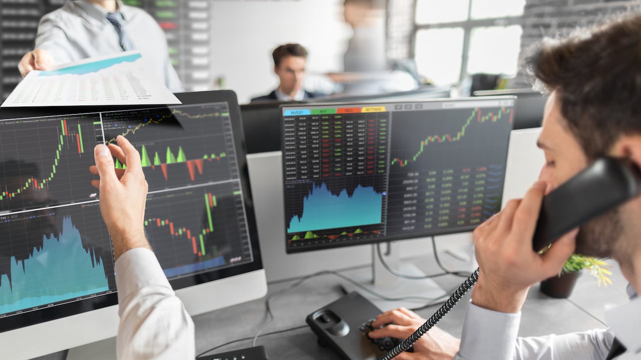 Wall Street abre en rojo a la espera de las minutas de la Fed