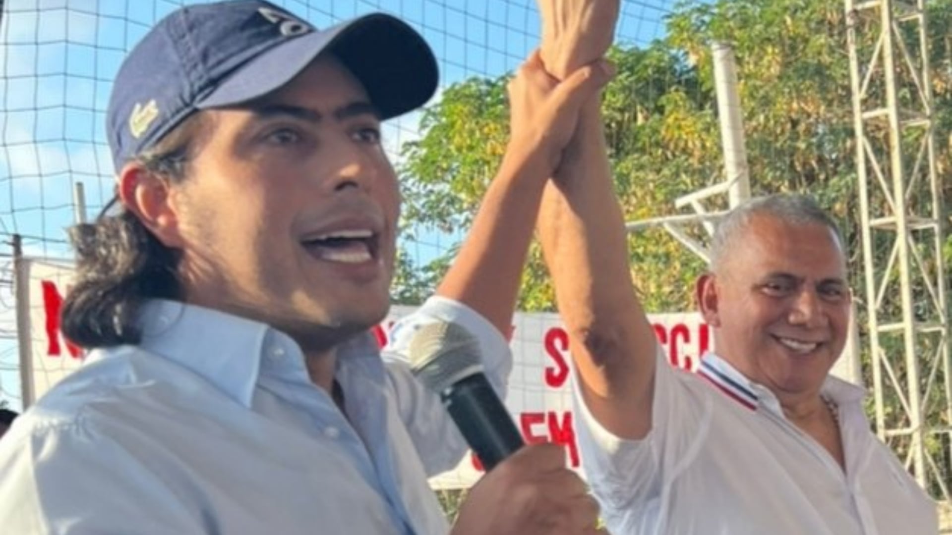 El aspirante a la Gobernación del Atlántico es señalado de haber sido el encargado de entregar al hijo del presidente Petro los dineros enviados por personas condenadas por narcotráfico.