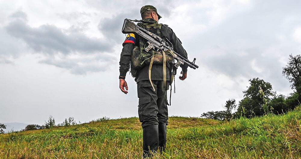 Foto referencial de grupos armados ilegales. 