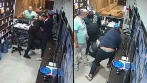 Las imágenes de la agresión han generado indignación en Ecuador. Foto: Captura de Twitter @AlertaEcuador7