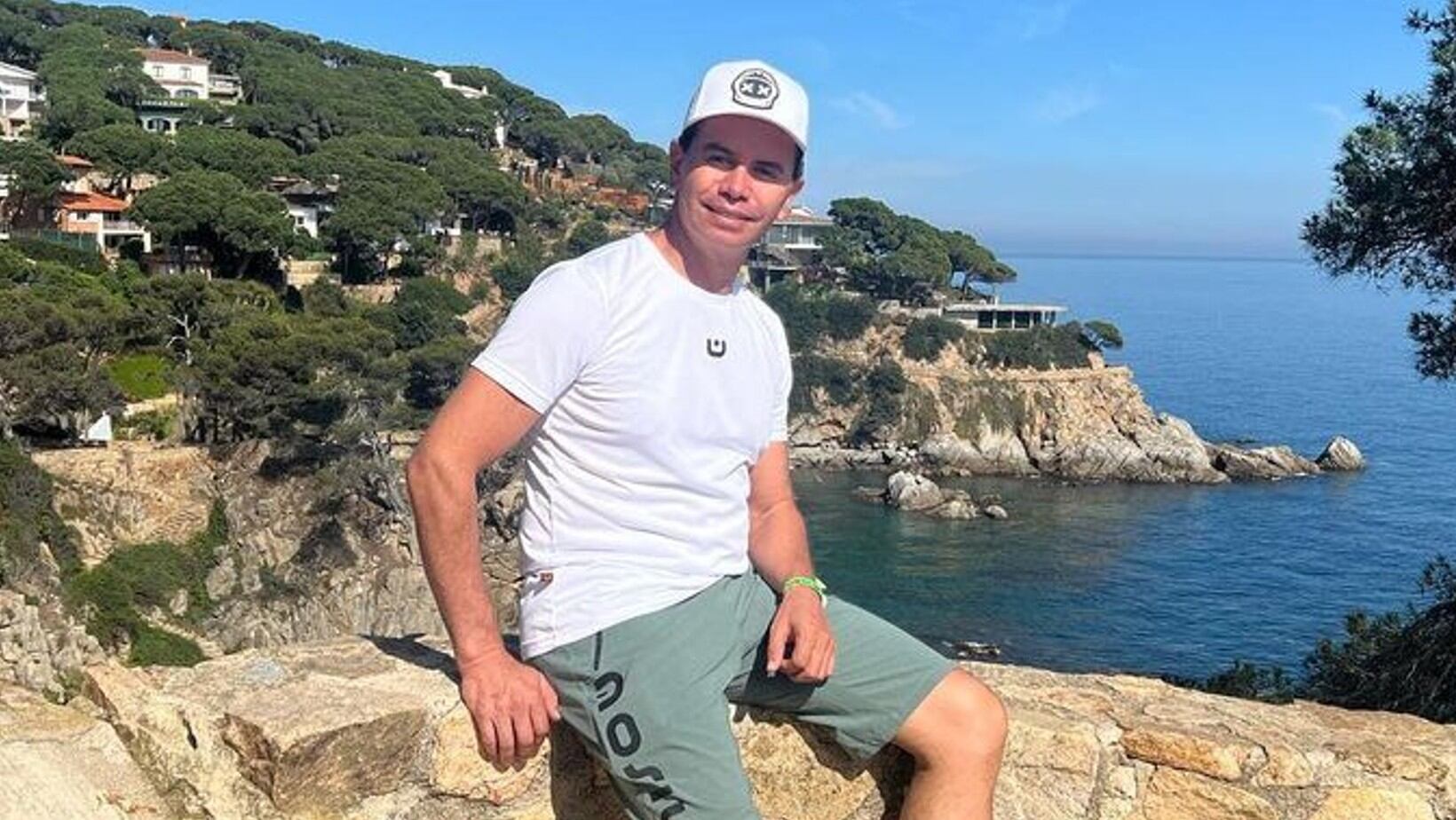 Jhonny Rivera se confiesa: destapa si le gustan o no los hombres