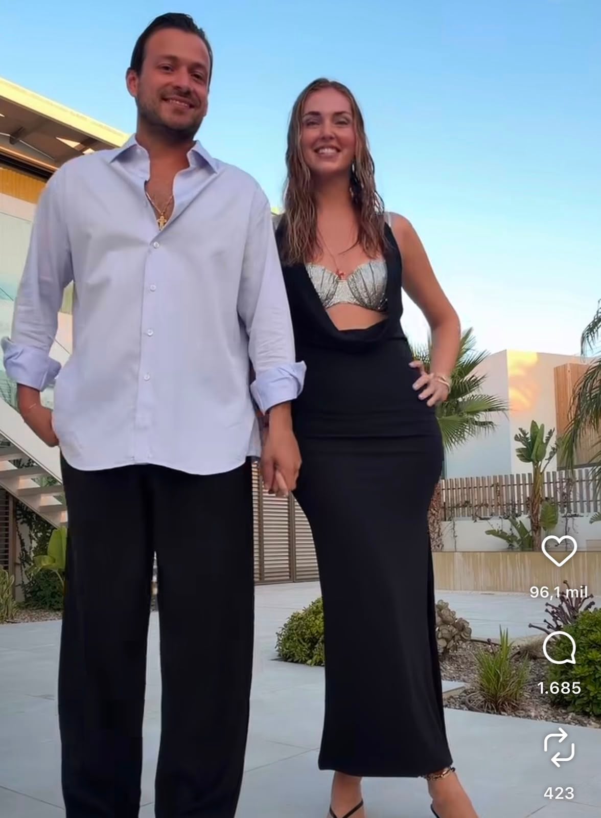 La empresaria e influencer italiana Chiara Ferragni expresó su solidaridad con los damnificados y tranquilizó a sus seguidores sobre el estado de su pareja, el colombiano José Hernández, y su familia.