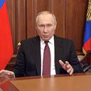 La acción llevó a un descenso de hasta el 9 % del rublo frente al dólar.