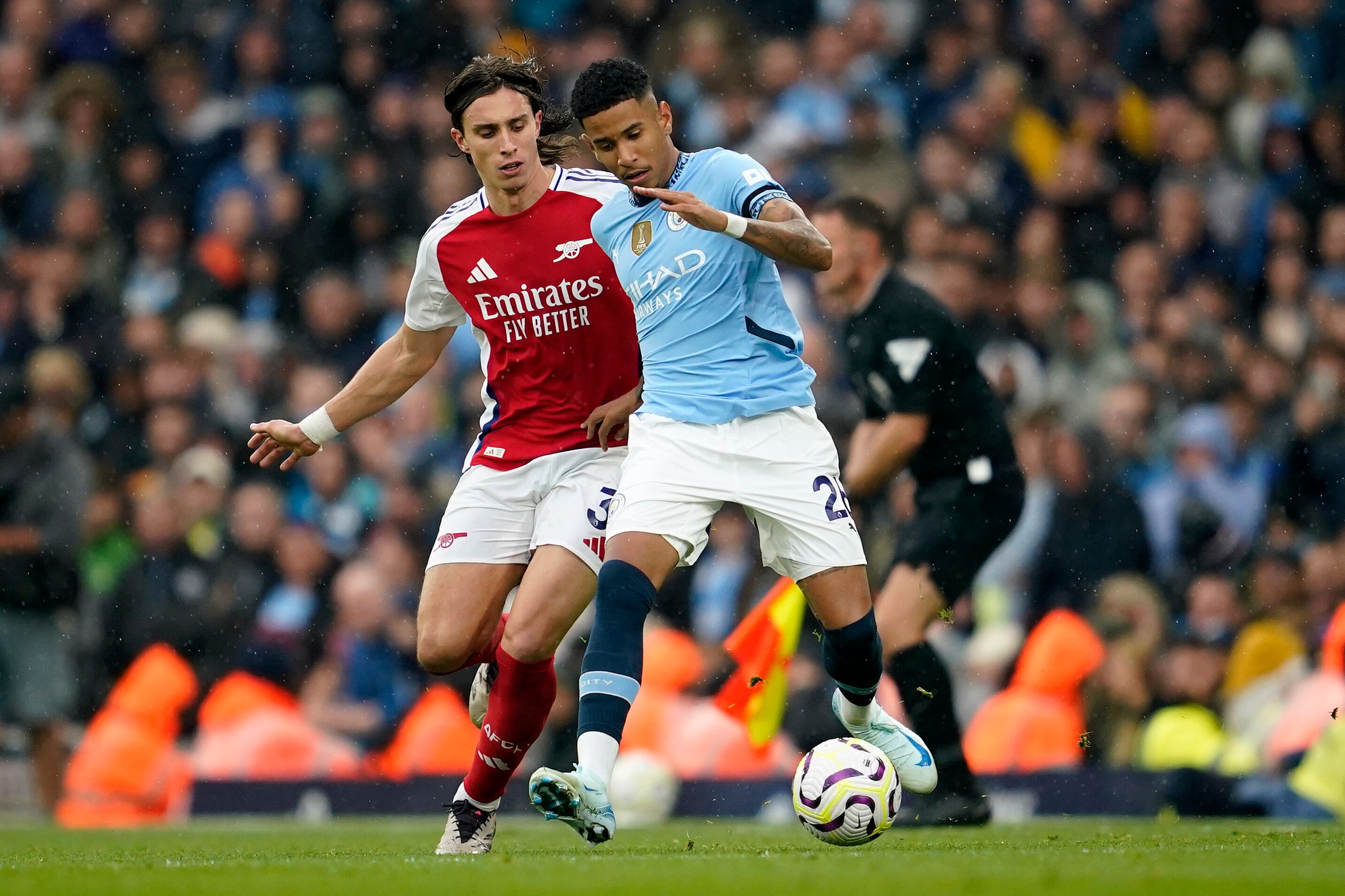 Manchester City y Arsenal protagonizaron el partido de la fecha en la Premier League.