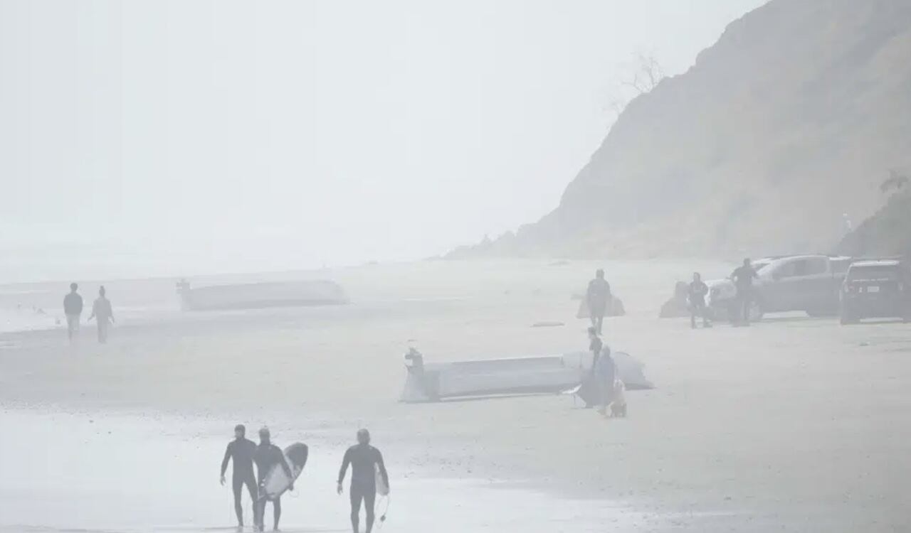 Las dos eran pequeñas embarcaciones que chocaron cerca a una playa de San Diego, California