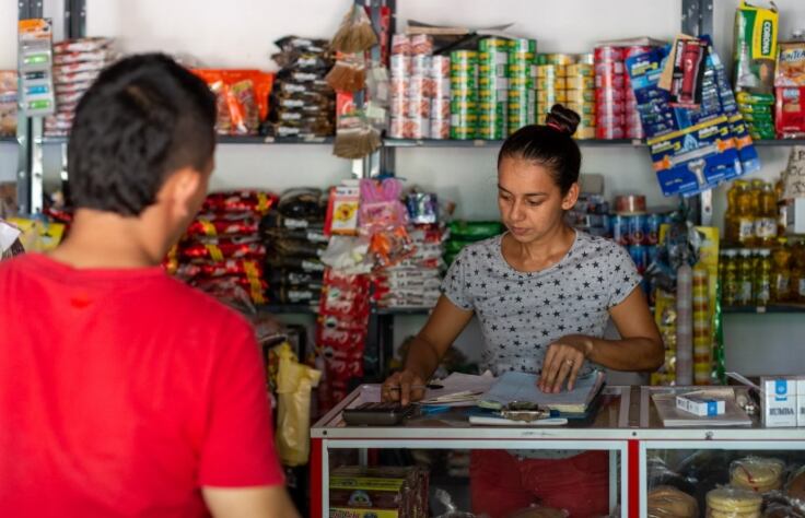 Un colombiano que quiera iniciar un negocio o que quiera potenciar el que tiene contará con tres modalidades de crédito en la economía popular con la estrategia 'Creo'.