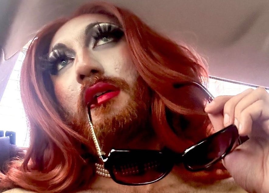 El artista fue detenido por su disfraz de Jesucristo