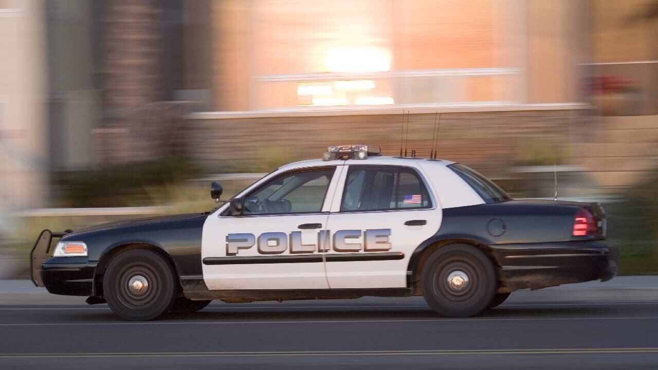 La pareja de casados aprovechó que Dimmick se había dormido para huir y llamar a la Policía.