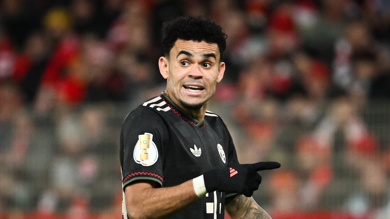 Luis Díaz en un partido contra Unión Berlín.