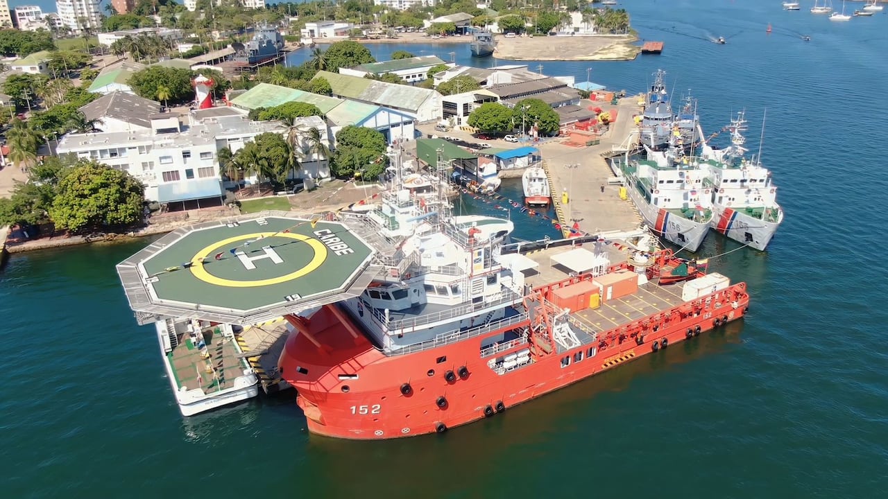 Buque ARC Caribe rumbo a La Guajira