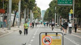Decenas de cuidadanos se ejercitaron en el regreso de la ciclovía. Foto Karen Salamanca SEMANA.