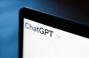 ChatGPT Images 2.0 representa un salto importante al combinar mayor calidad gráfica.