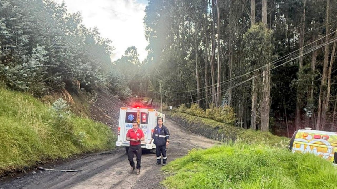 Organismos de socorro atienden emergencia en mina de carbón de Sutatausa, Cundinamarca.