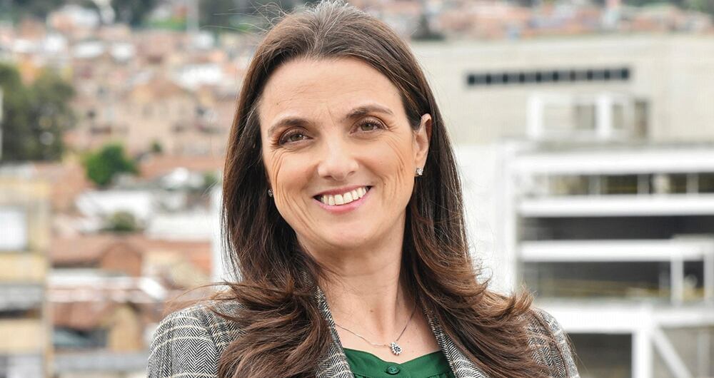 karen abudinenMinistra de las TIC