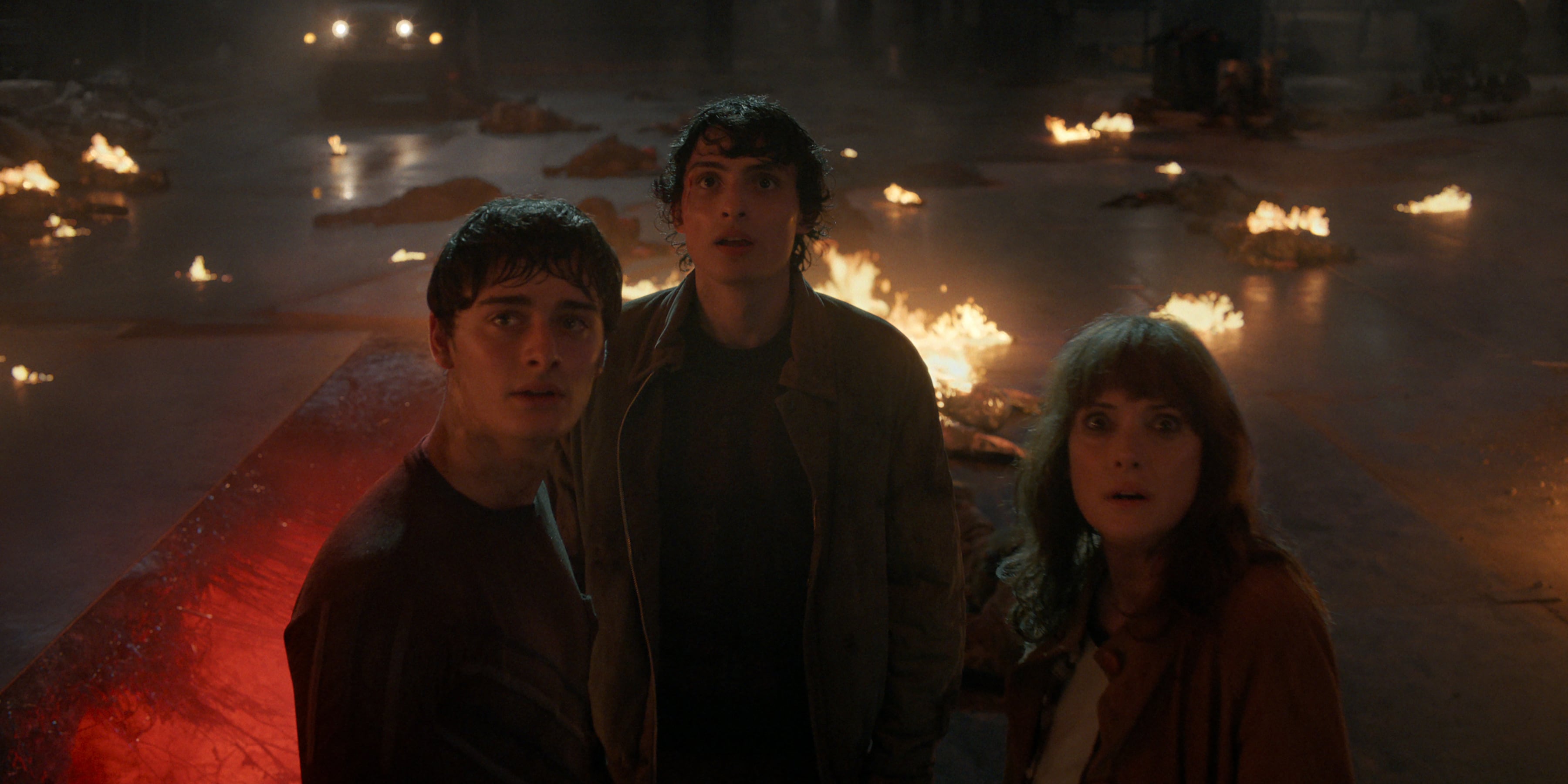 STRANGER THINGS: SEASON 5. (L to R) Noah Schnapp as Will Byers, Finn Wolfhard as Mike Wheeler, and Winona Ryder as Joyce Byers in Stranger Things: Season 5. Cr. COURTESY OF NETFLIX © 2025