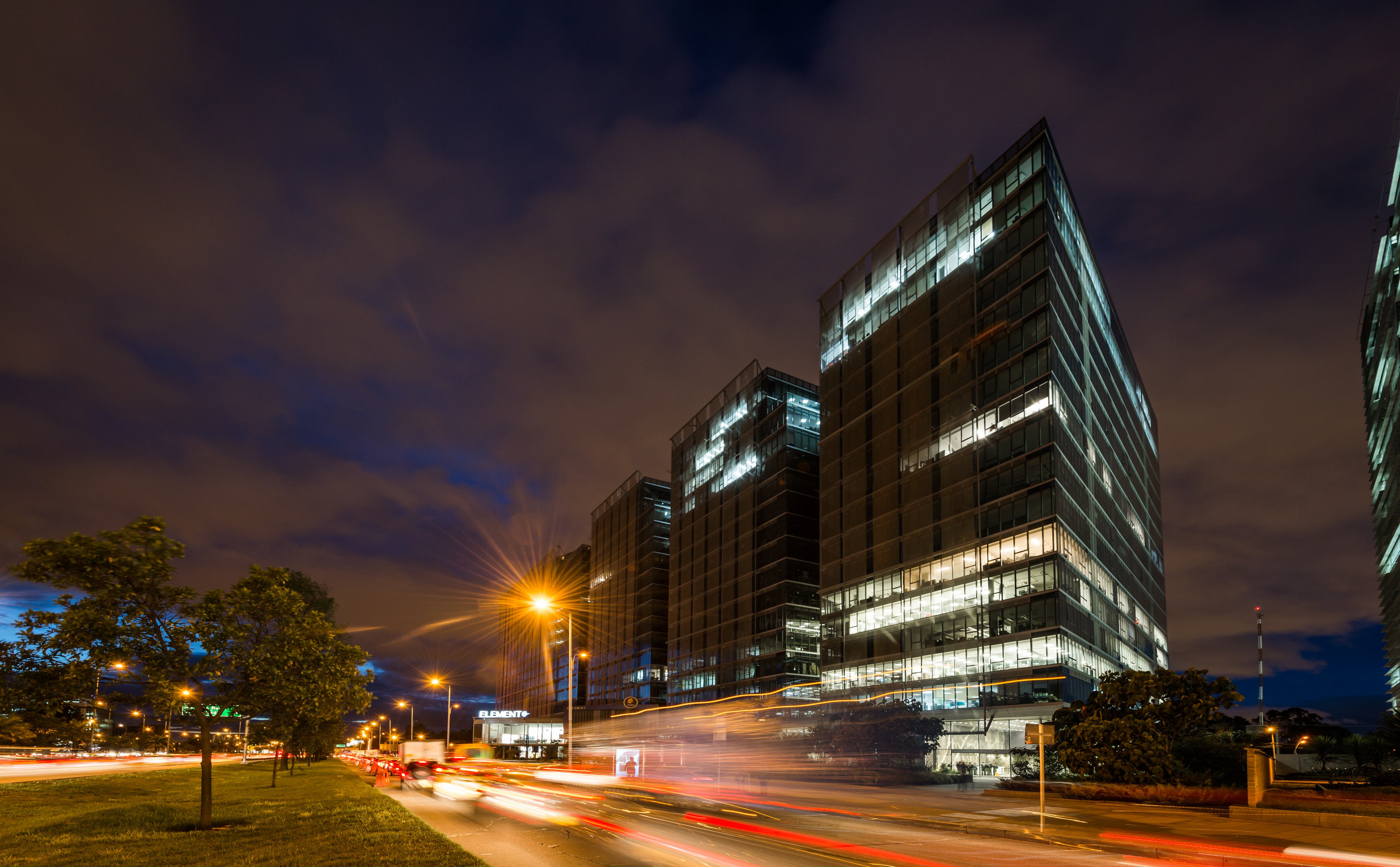 Centro Empresarial Elemento