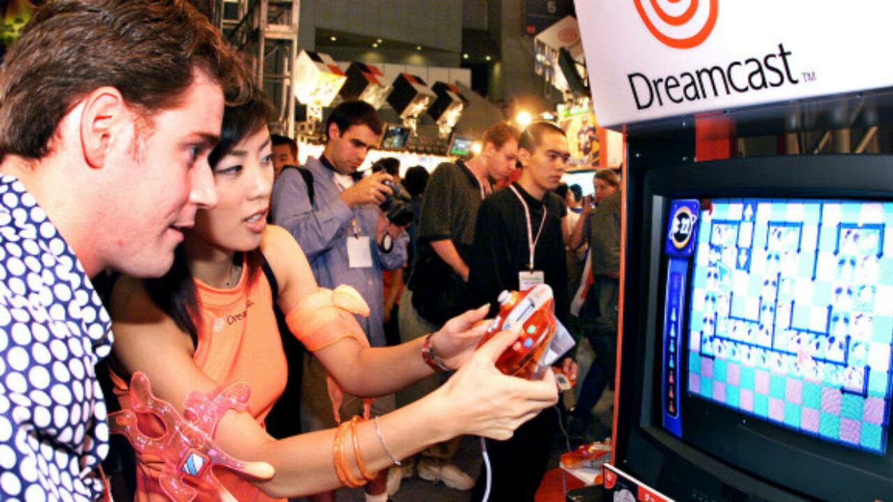 El dispositivo vio la luz en 1999 y fue descontinuado oficialmente el 31 de marzo de 2001.