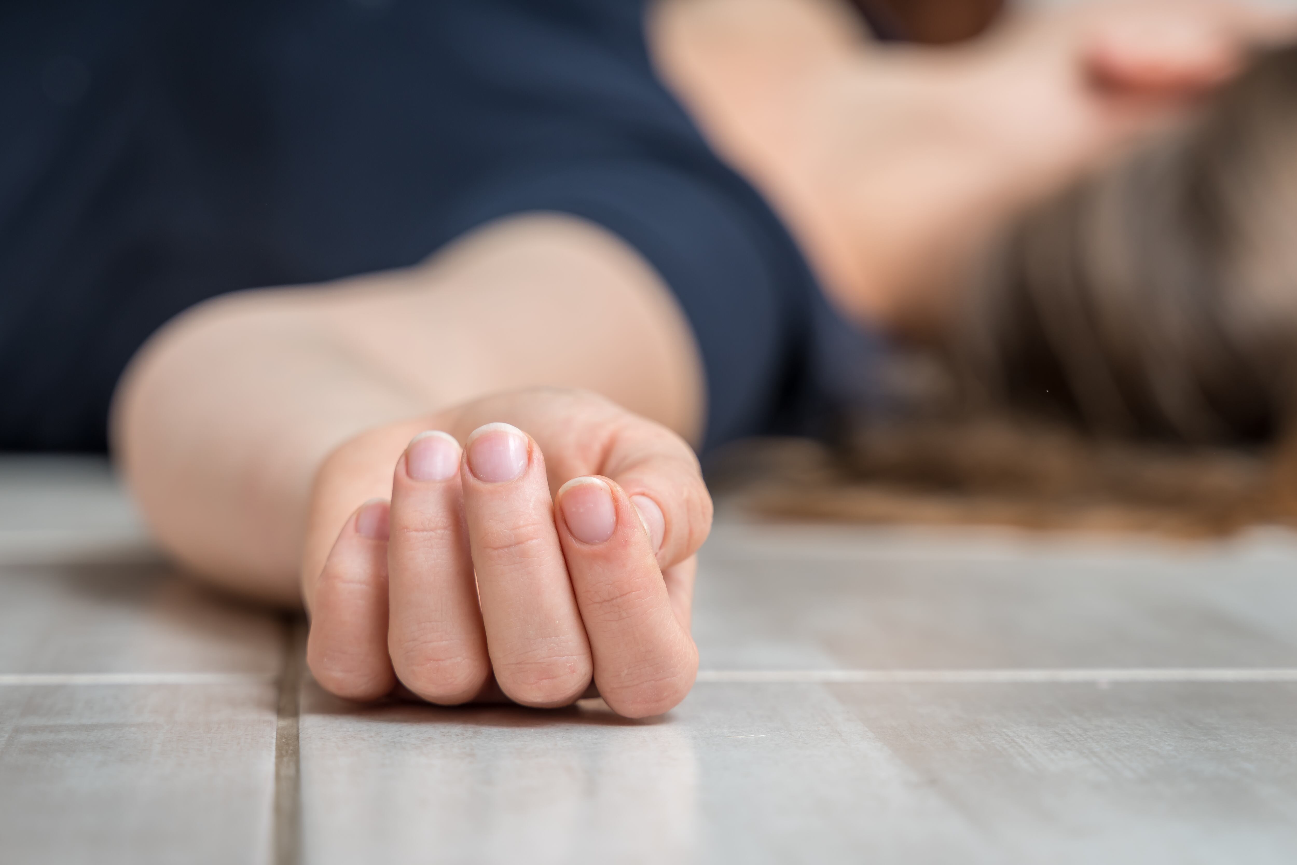 Vivir más años no solo depende de la genética o la ausencia de enfermedades, sino también de una serie de influencias sociales.