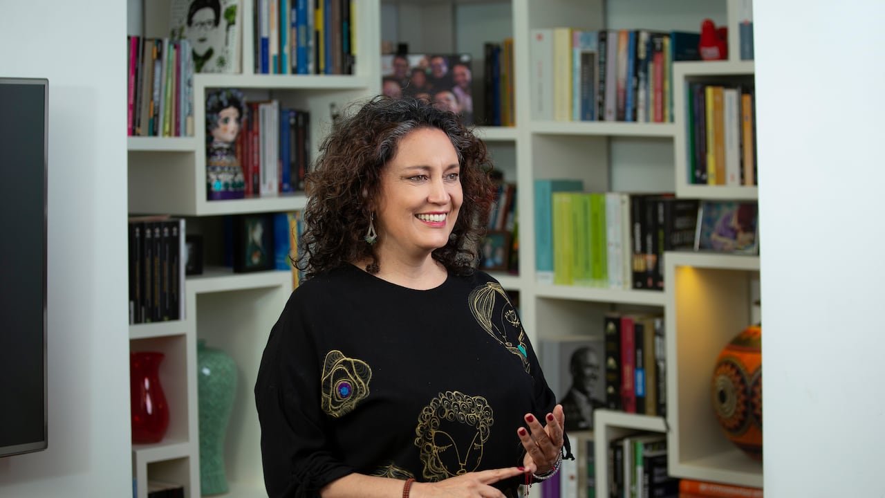 ANGÉLICA LOZANO
FOTO KAREN SALAMANCA
REVISTA SEMANA
BOGOTA 17 DE FEBRERO DE 2021