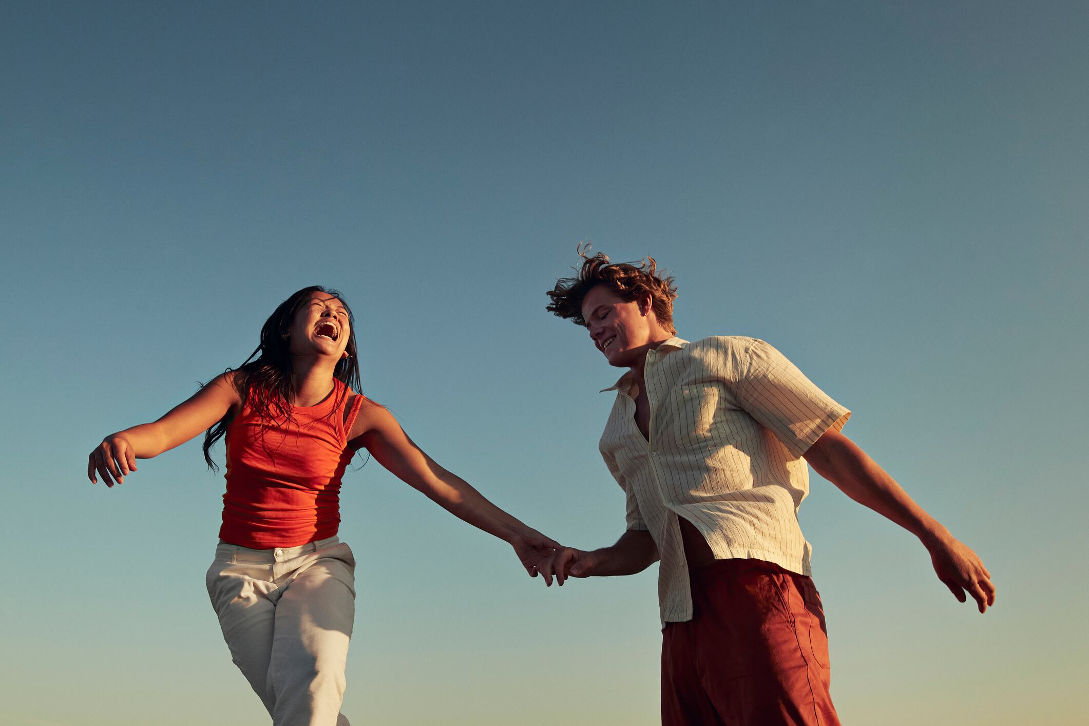 Un estudio reciente sugiere que las personas con mayor atractivo facial tienen más probabilidades de vivir más tiempo.