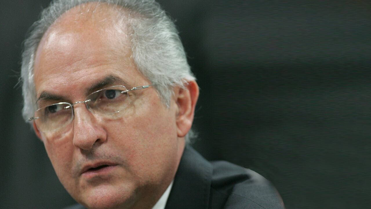 “Nicolás Maduro está detrás de algunos bloqueos en Colombia”, afirma Antonio Ledezma, exalcalde de Caracas.