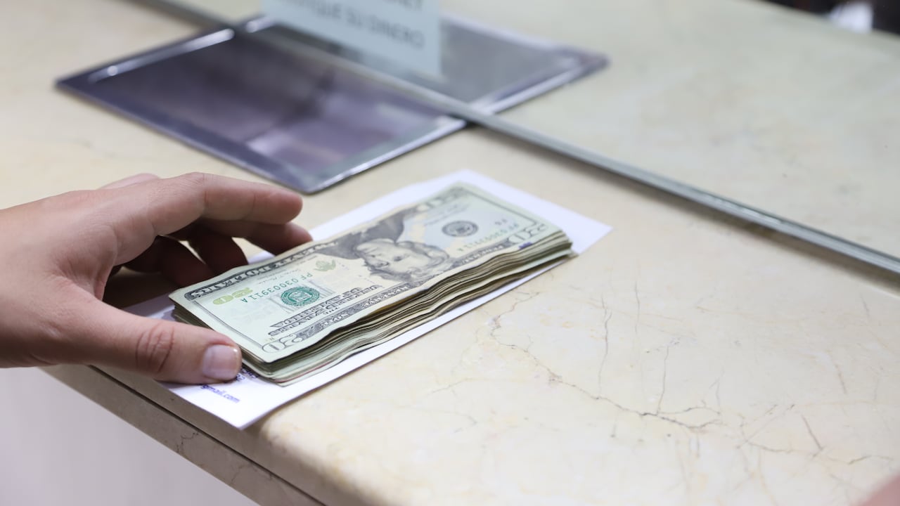 Las remesas son un ingreso para muchos colombianos.