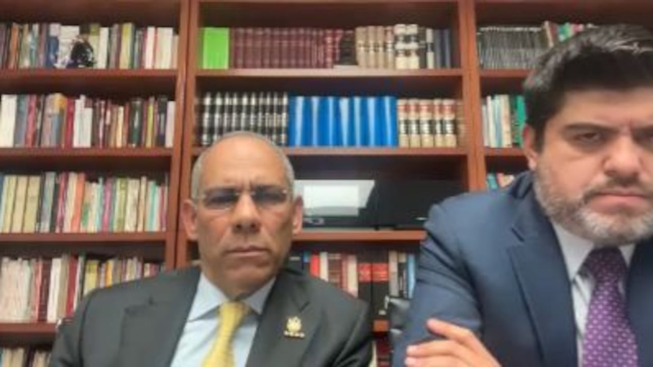 El general (r) Eduardo Zapateiro fue formalmente imputado por el delito de acoso sexual.