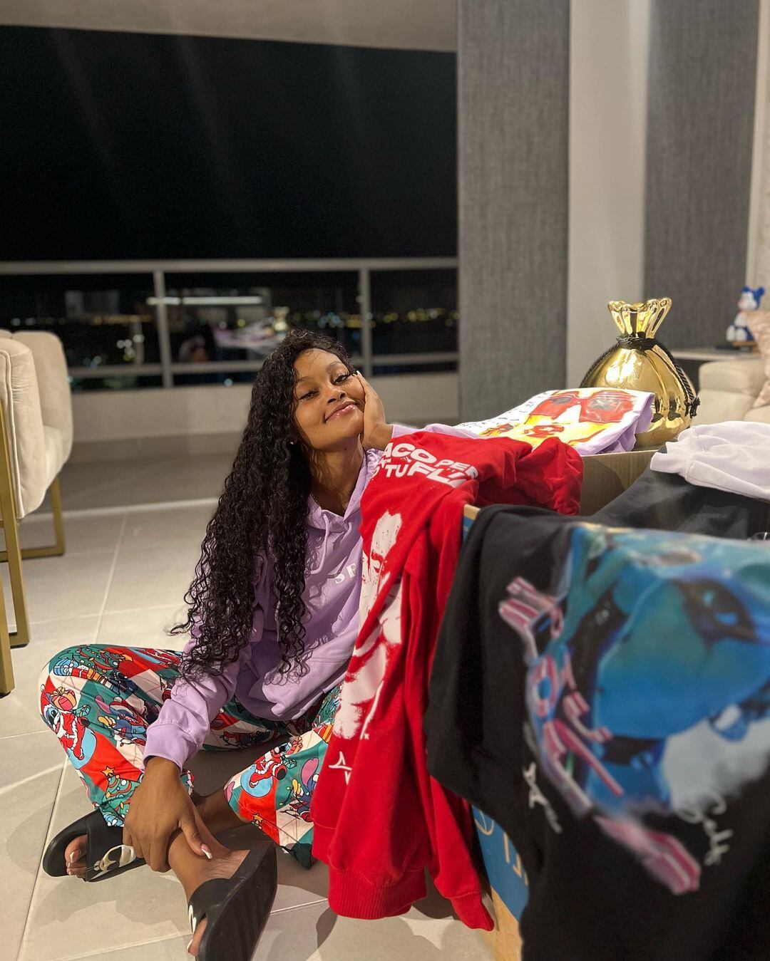 La Jesuu aseguró que no quería volver a salir después del robo. Foto: Instagram @lajesuu.