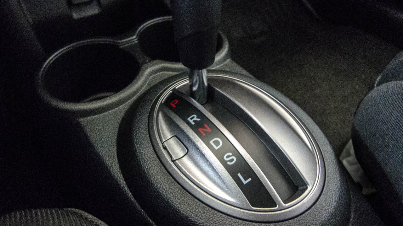 Este gesto aparentemente inofensivo puede tener consecuencias potencialmente costosas y peligrosas.