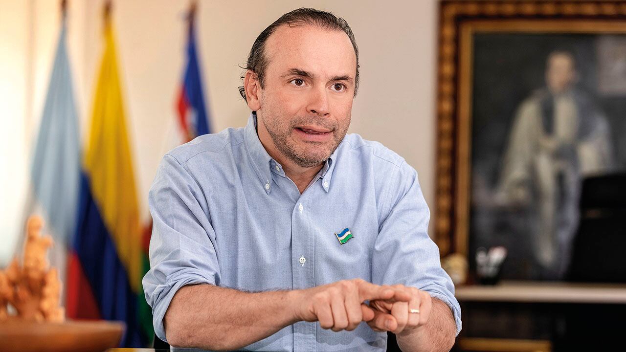 alejandro eder garcés, alcalde de Cali, también le recriminó al Gobierno nacional su bloqueo al Tren de Cercanías. 