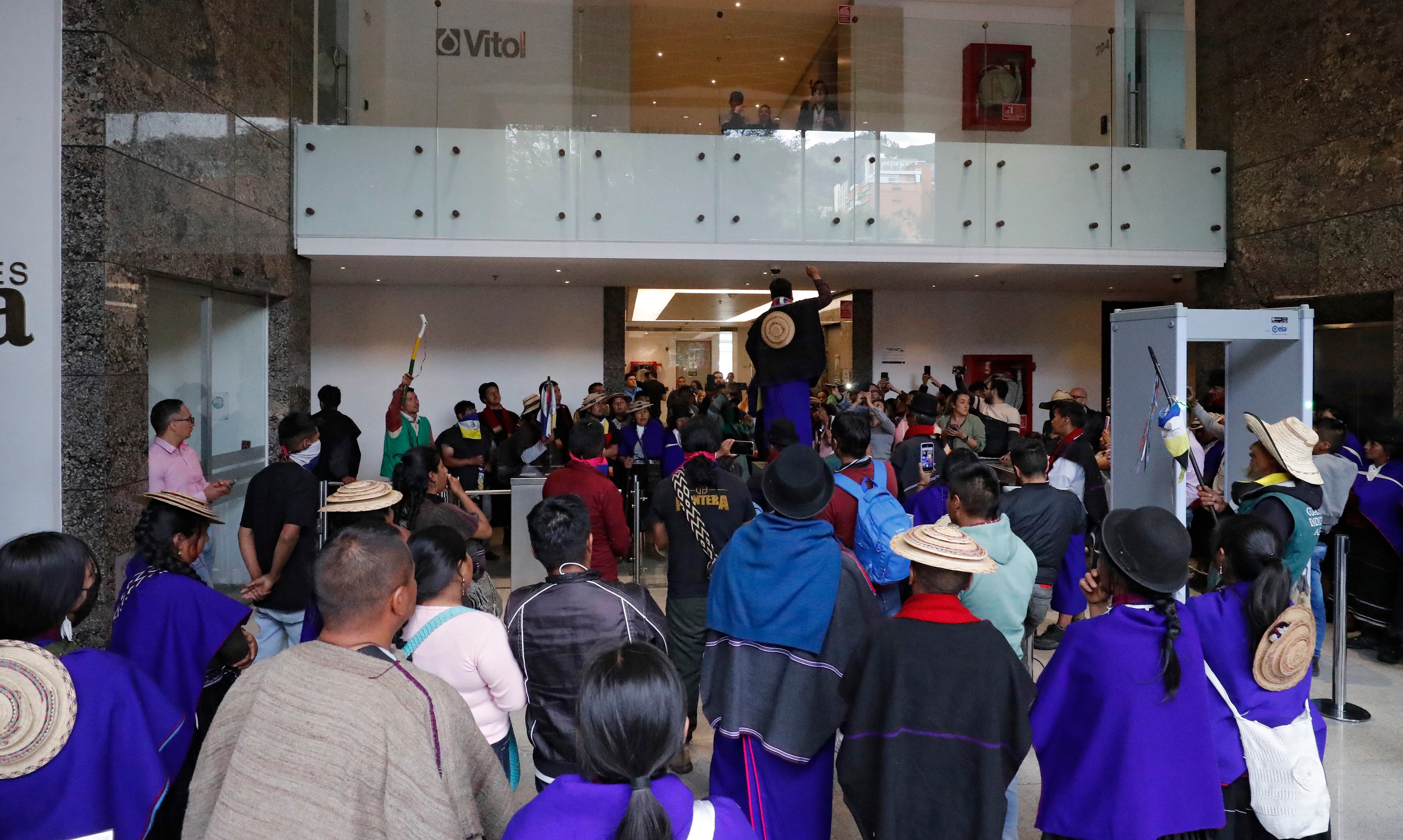 Toma A Semana minga indígena