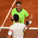 Djokovic y Nadal tras el juego