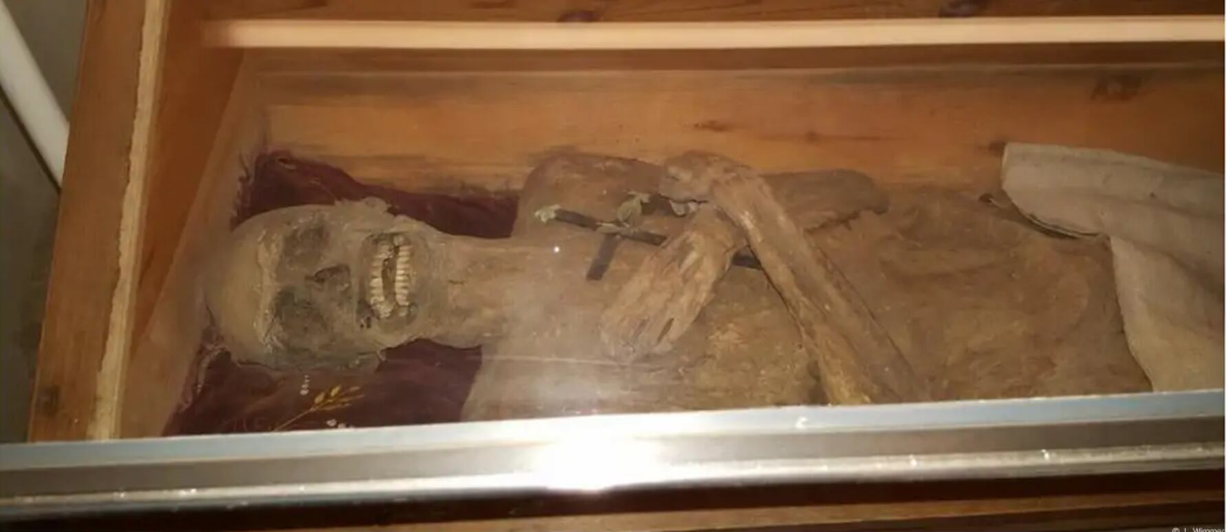 El "capellán secado al aire" habría pertenecido a la aristocracia de la zona.