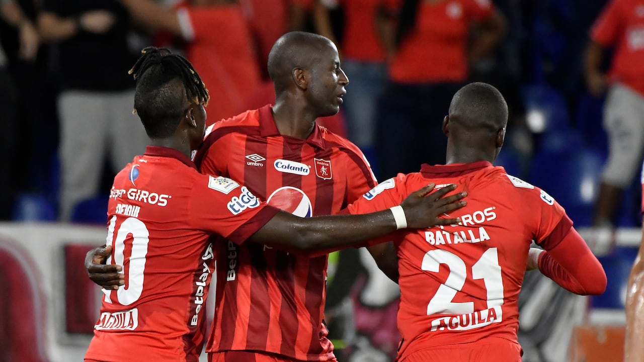 Adrián Ramos ha gritado campeón dos veces con el América de Cali (2008-2020).