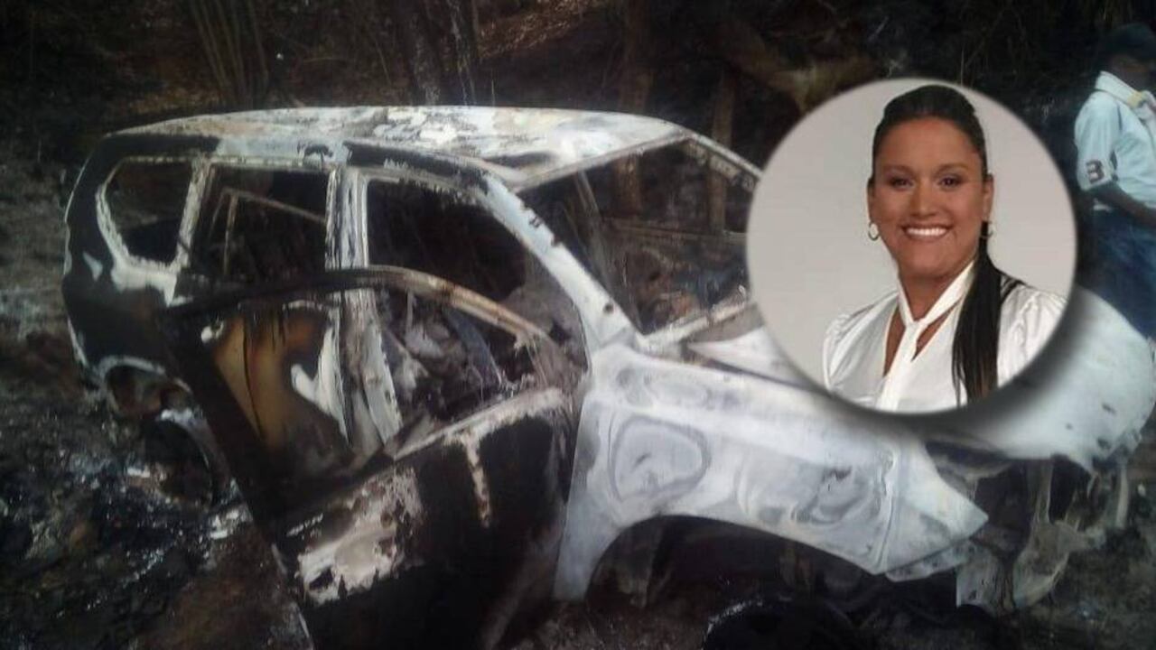 La camioneta en la que se desplazaban las personas asesinadas.