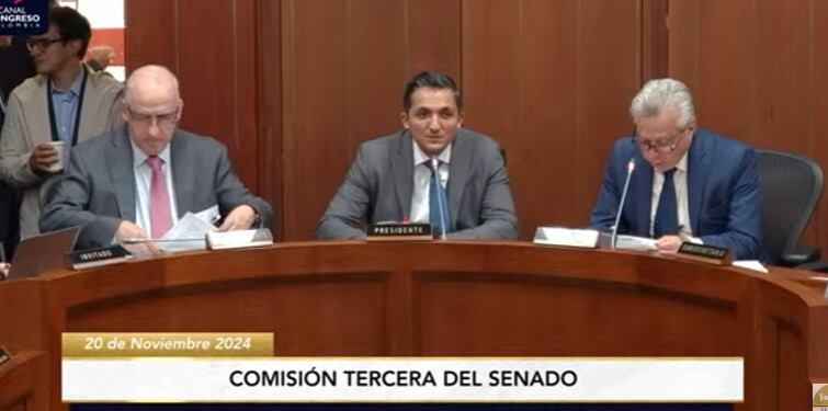 Ministerio de Hacienda / Banco de la República.