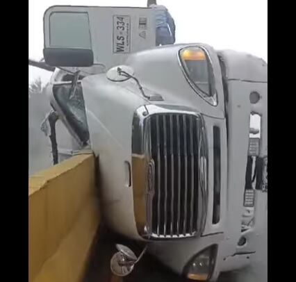 Accidente en el Alto de la Línea