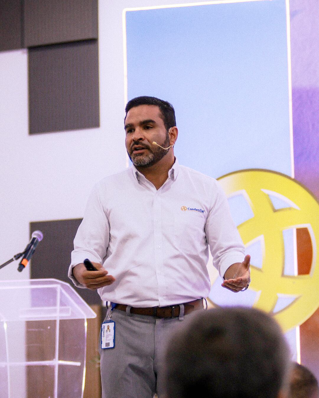 Lucas Ignacio Arbeláez Cifuentes, director administrativo de Comfamiliar Risaralda.