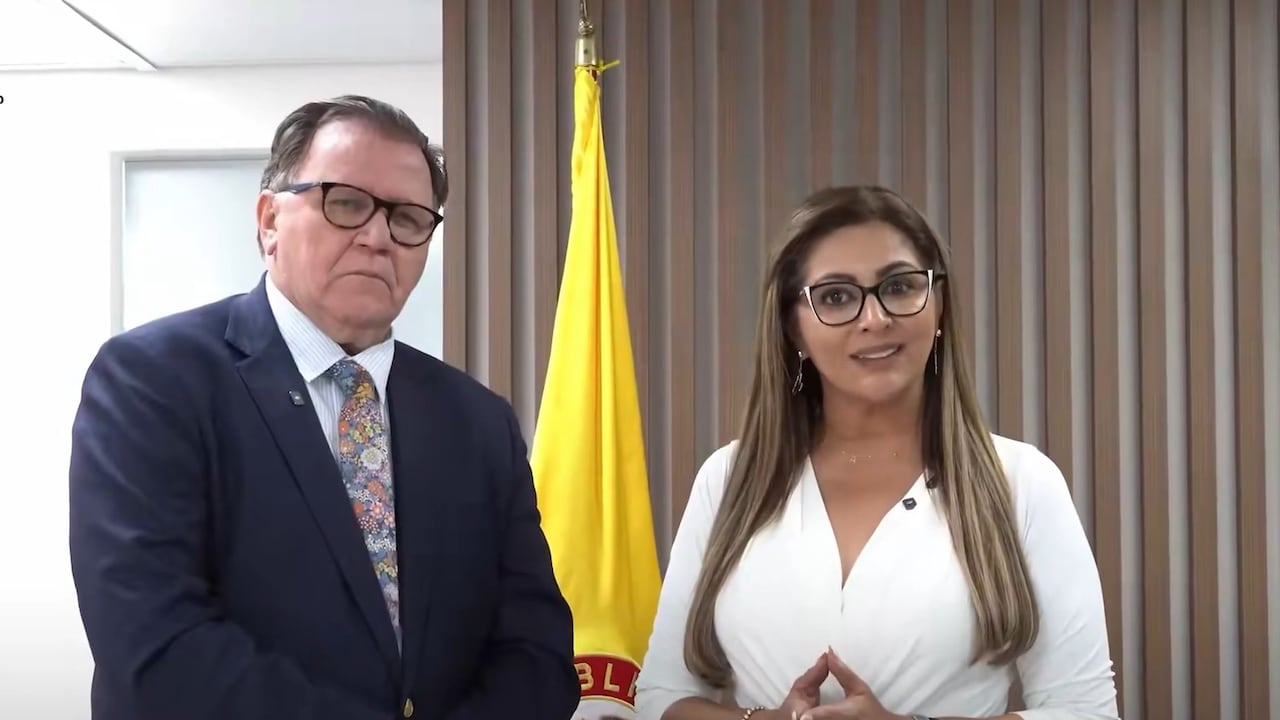 Ministro de Agricultura, Indalecio Dangond, y gobernadora del Tolima, Adriana Magali Matiz Vargas.