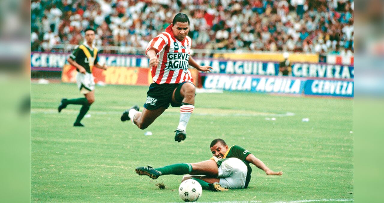 Asprilla jugó el Mundial de Estados Unidos siendo figura en Italia. Valenciano, goleador en Junior, nunca pudo anotar en su breve experiencia en Atalanta.