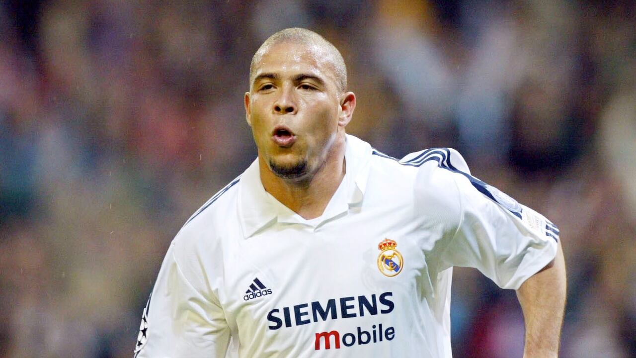 El 9 de la selección de Brasil, actualmente es presidente y accionista del Valladolid de España, club que se ubica en los últimos lugares de La Liga, peleando por no descender a la segunda categoría. (Foto de Martin Rose / Bongarts / Getty Images)