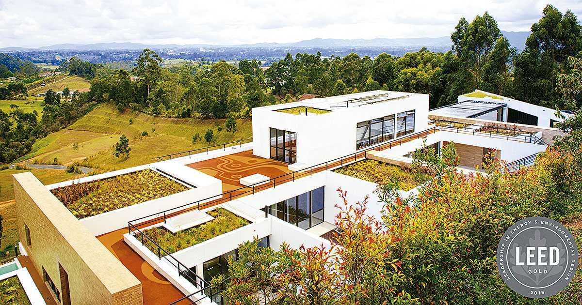 Uno de los aspectos más valiosos de la construcción fue el ahorro de agua y la ausencia de desperdicios.