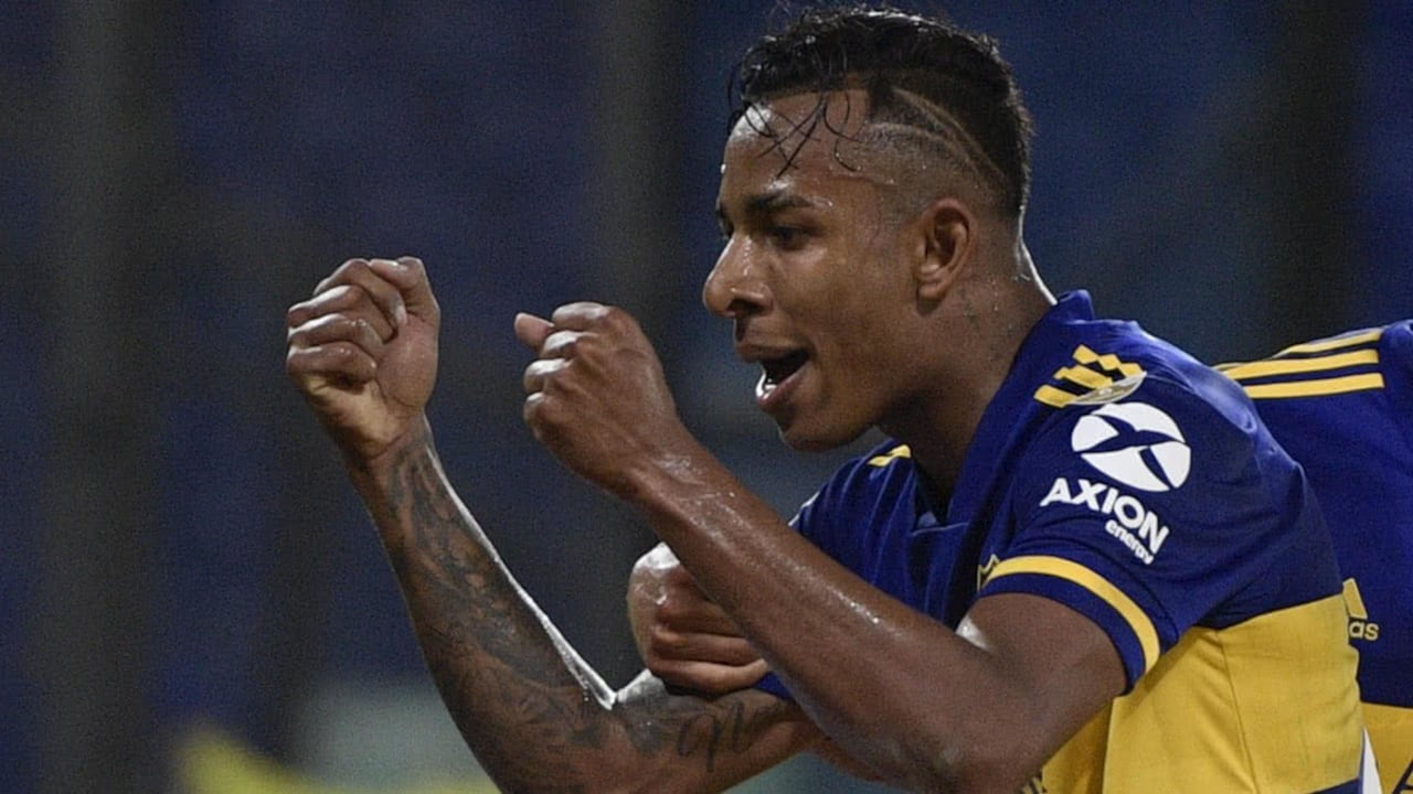 Sebastian Villa abrió el marcador ante River en el clásico de este domingo