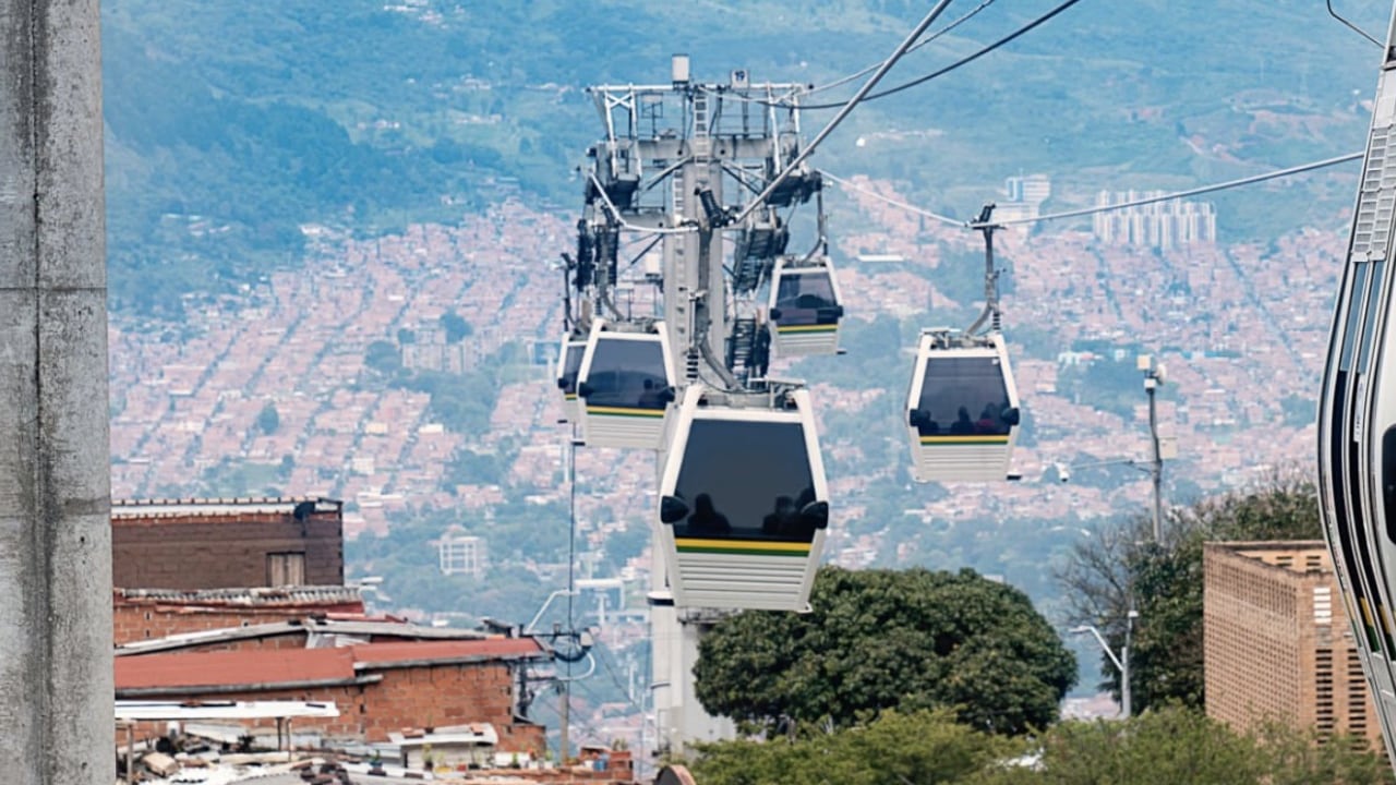 El metrocable es un servicio masivo que requiere de constante atención para evitar accidentes.