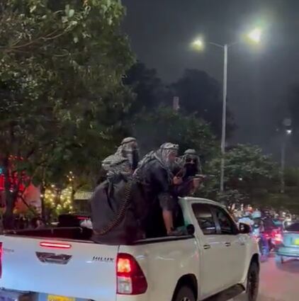 Las imágenes fueron captadas en el norte de Bogotá.