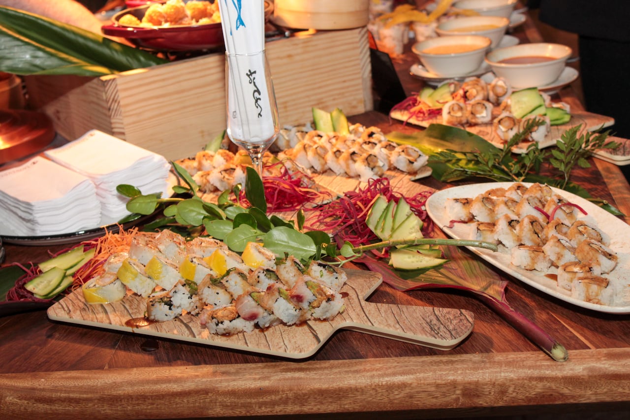 INKAI ofrece platos de la cocina peruano-oriental y es un restaurante abierto a todo el público y no sólo para los huéspedes del hotel.