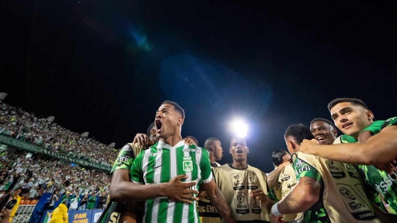 Atlético Nacional celebra un gol en el Atanasio Girardot de Medellín