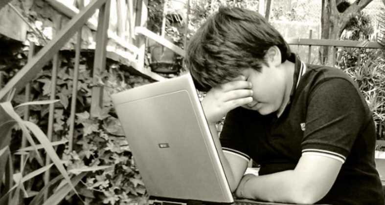 Matoneo y sexualidad en Facebook