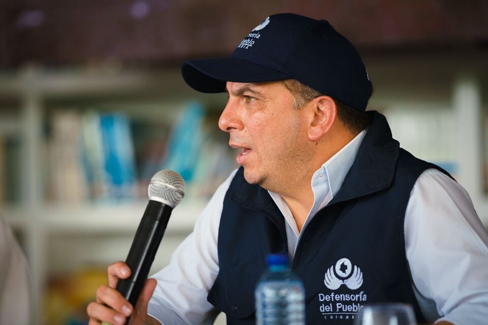 Carlos Camargo Assis, defensor del Pueblo